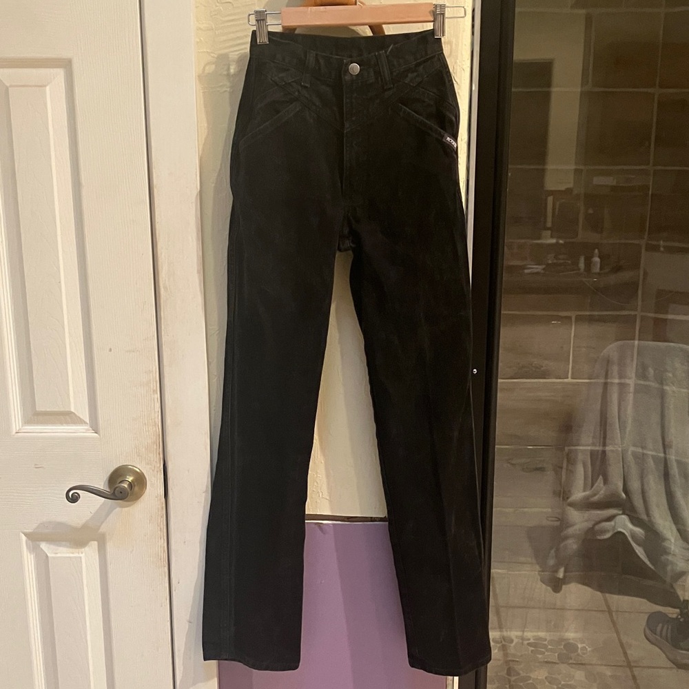 Vintage Rockies Brand Black High-Waisted Bareback Straight Leg Jeans.